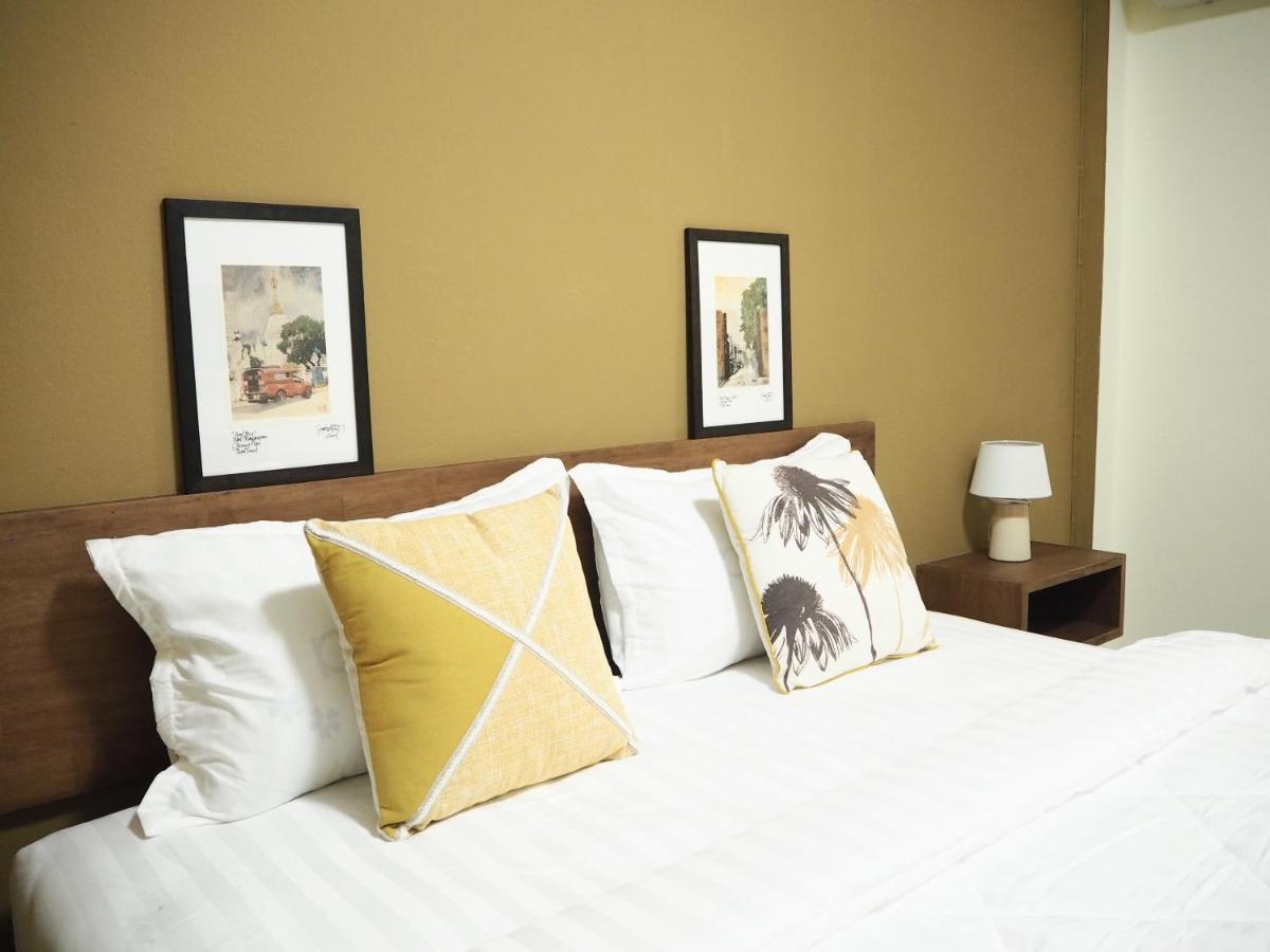 Bua House Poshtel Hotel Chiang Mai Bagian luar foto