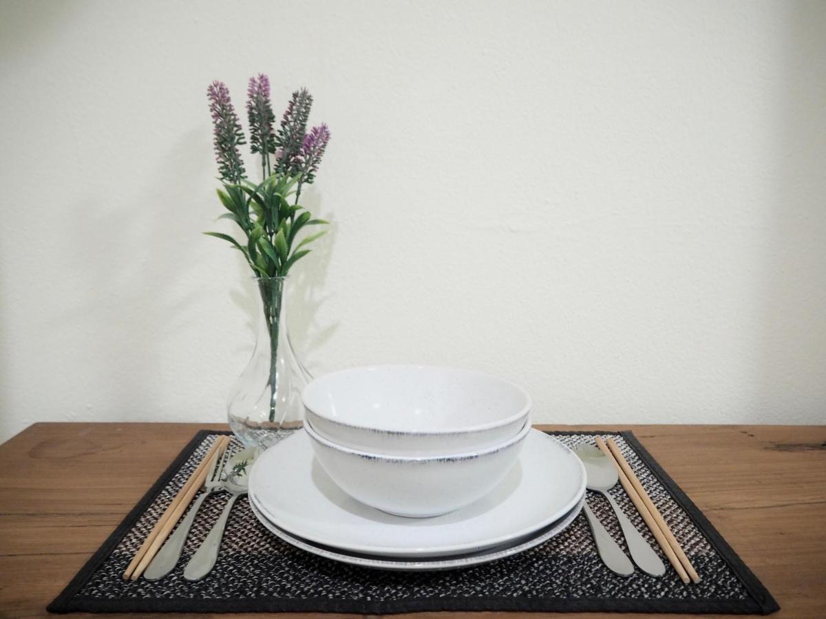 Bua House Poshtel Hotel Chiang Mai Bagian luar foto