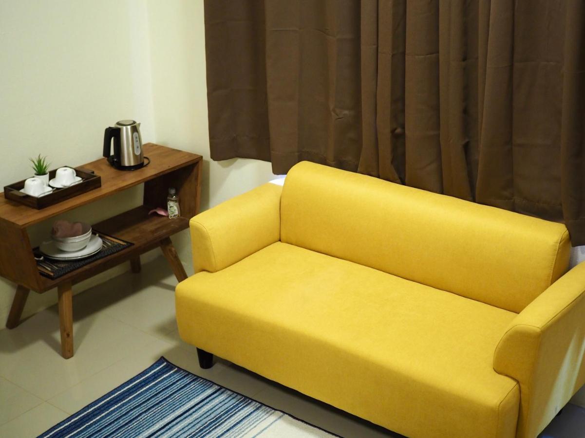 Bua House Poshtel Hotel Chiang Mai Bagian luar foto